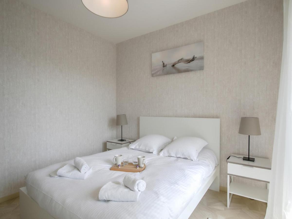 Le Greement - Appt Vue Sur Le Port Apartamento Courseulles-sur-Mer Exterior foto